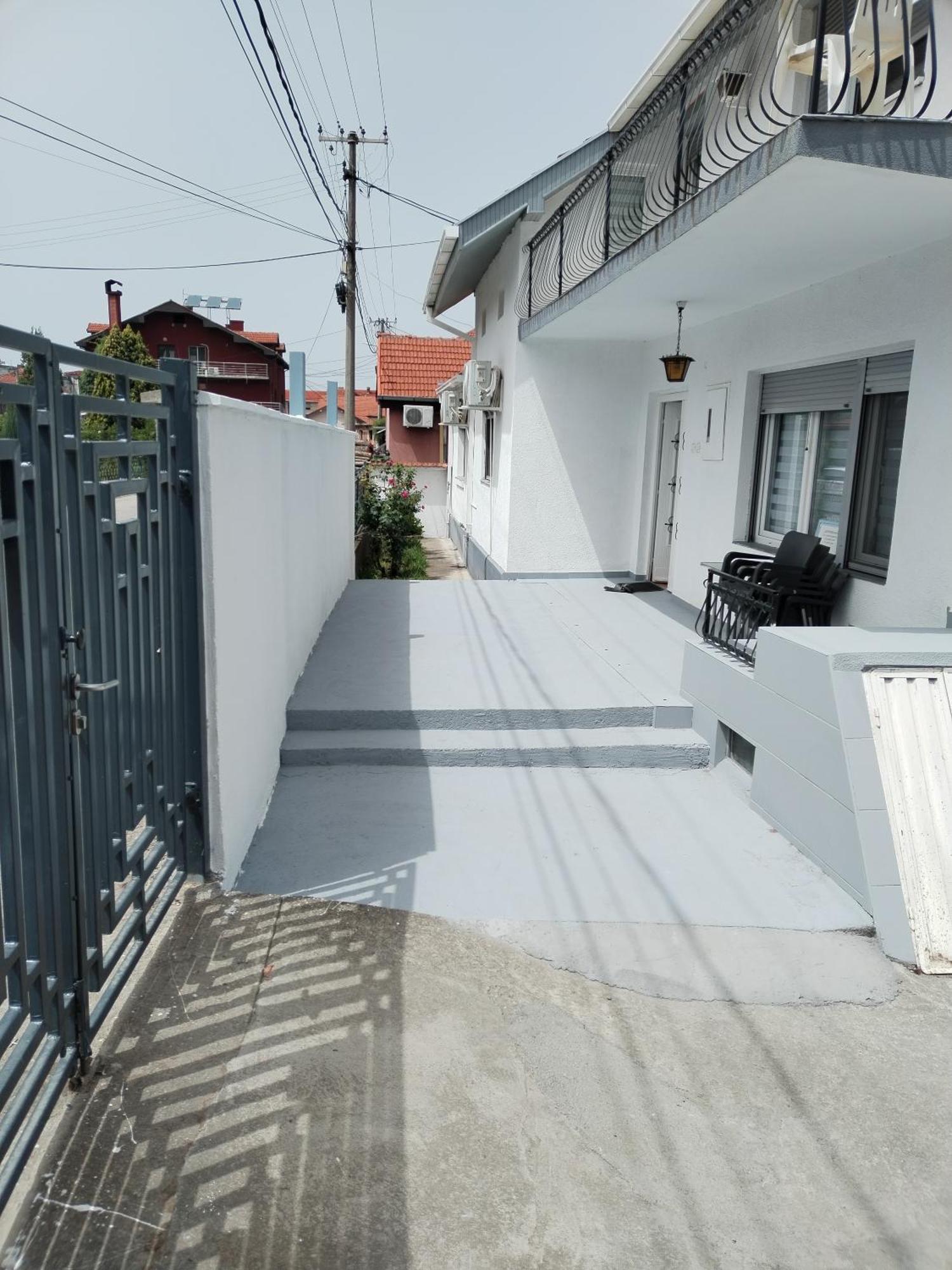 Gostinska Kuca Apartment เลสโควัซ ภายนอก รูปภาพ