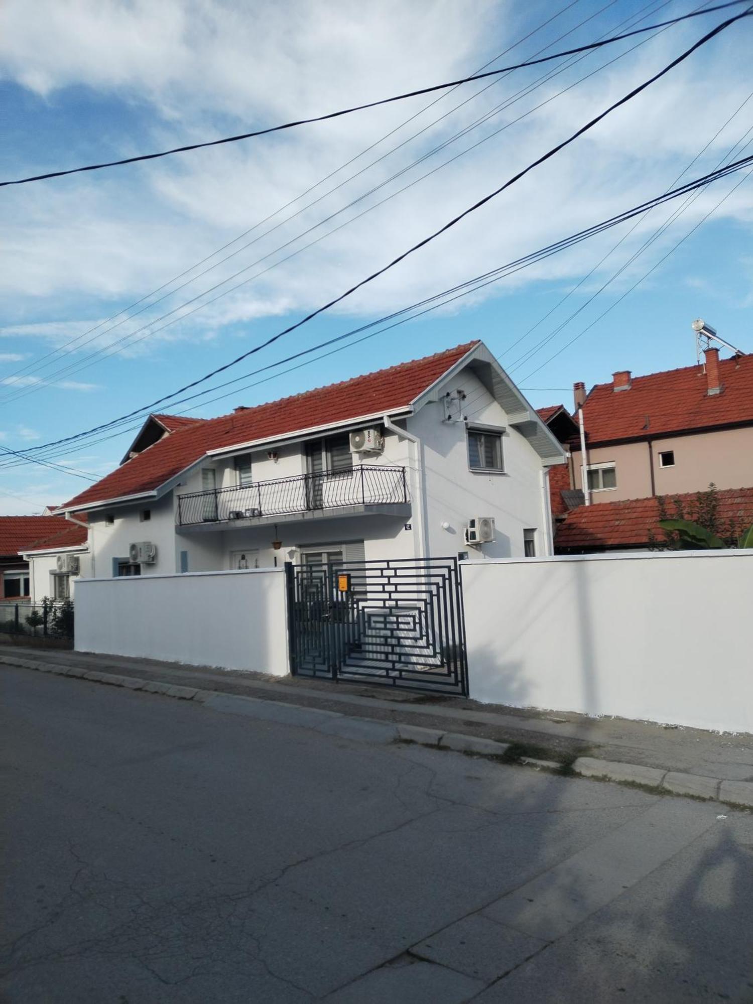 Gostinska Kuca Apartment เลสโควัซ ภายนอก รูปภาพ